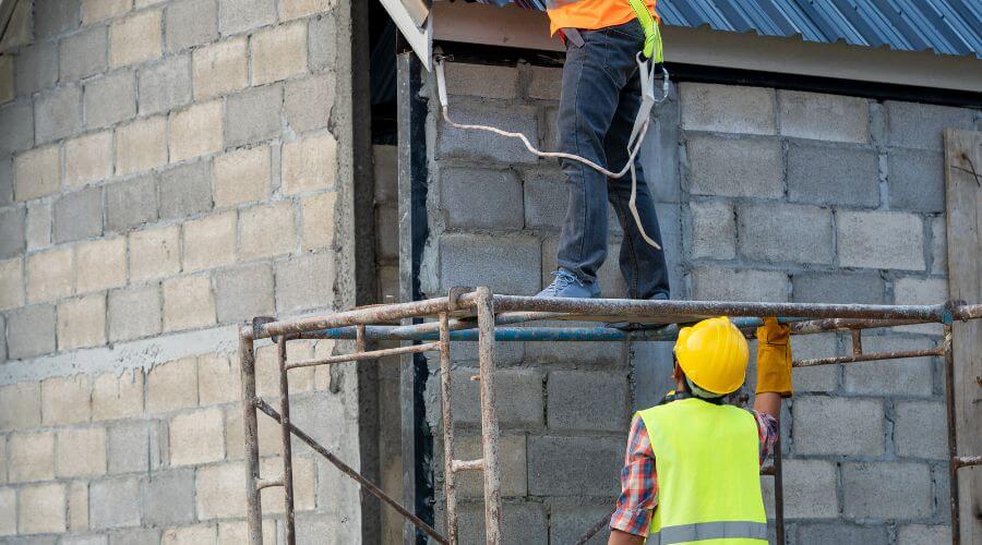 Professional residential roofers in Eden, SD